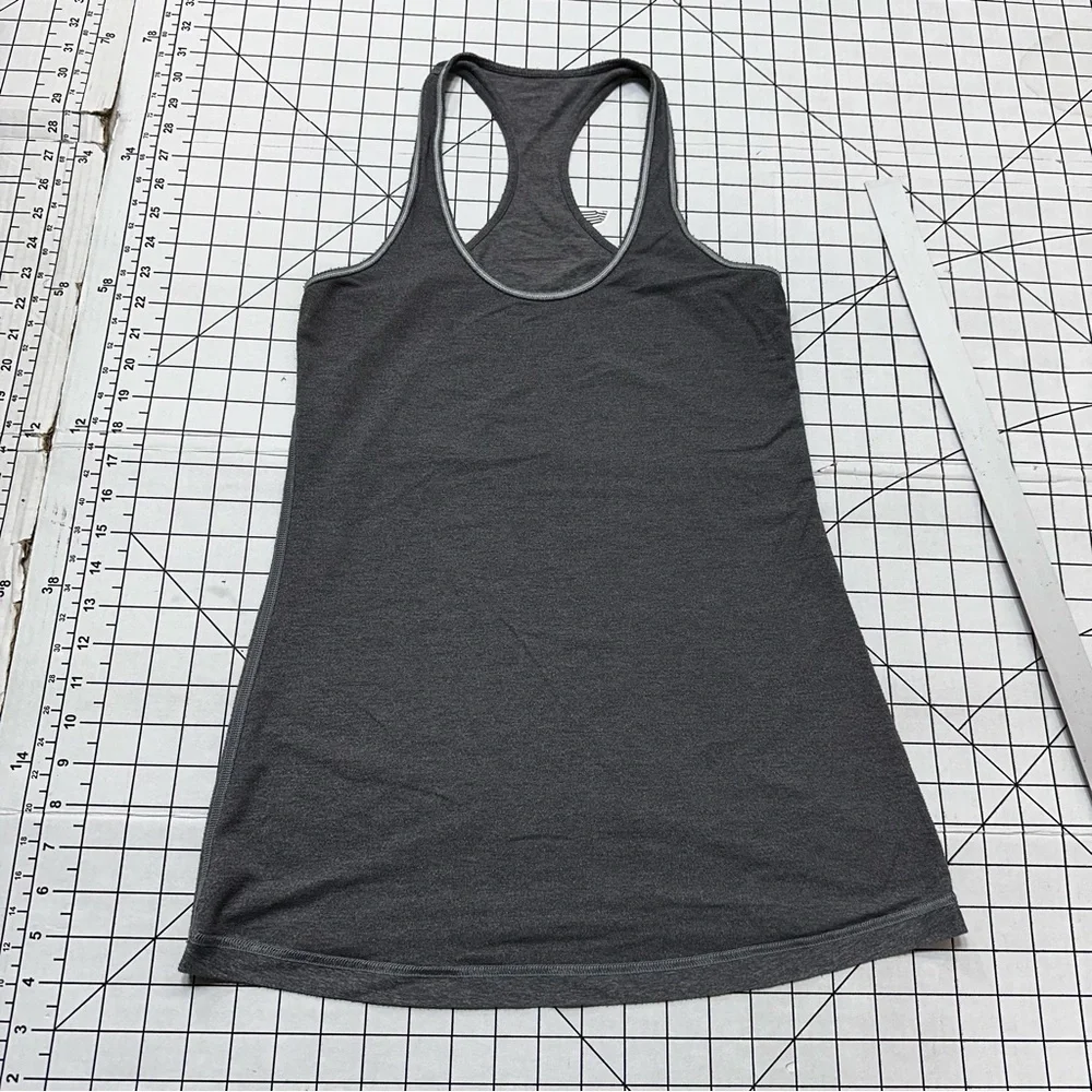 Lululemon sz small athletic tank A32